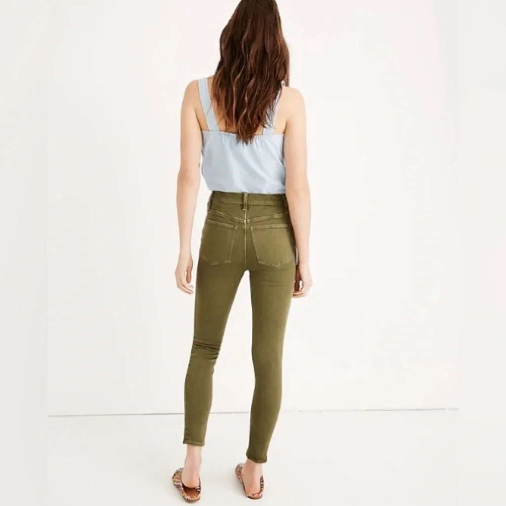 Madewell 9” Mid-Rise Skinny Crop Jeans